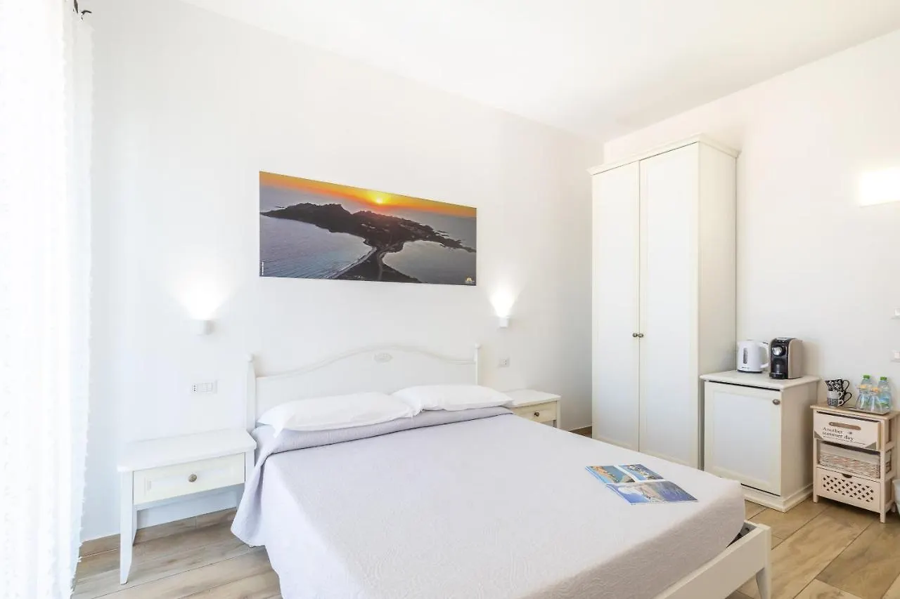 Bed & Breakfast Tramonto Sul Mare Bed and Breakfast Santa Teresa Gallura